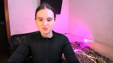 Snapshot of chelsyluxex chatting on August 5, 2026, 10:18 am Chelsy Luxe online show from August 5, 2026, 10:18 am