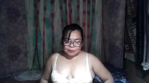 chenita_kits online show from March 14, 2026, 11:48 am