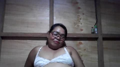 chenita_kits online show from July 13, 2026, 4:59 am