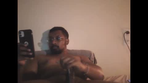 Snapshot of chennaibull1011 chatting on March 10, 2026, 8:14 pm chennaibull1011 online show from March 10, 2026, 8:14 pm