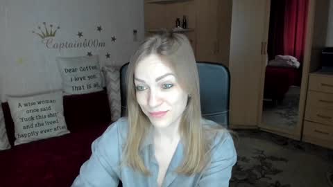 Silvia online show from February 2, 2025, 6:04 am