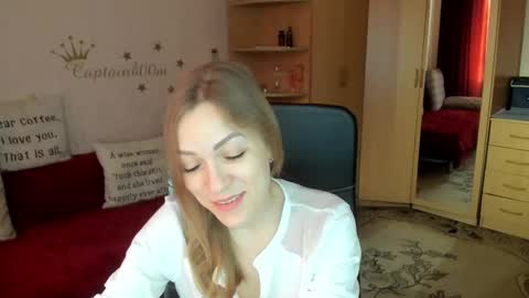 Silvia online show from February 9, 2025, 6:01 am