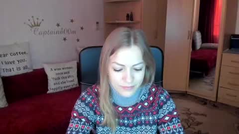 Silvia online show from February 11, 2025, 4:44 am
