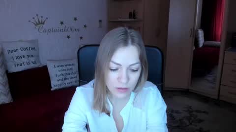 Silvia online show from February 15, 2025, 7:06 am