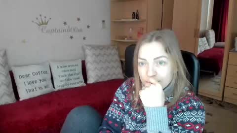 Silvia online show from February 19, 2025, 9:39 am