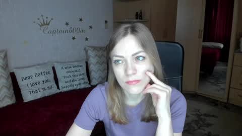 Silvia online show from March 12, 2025, 3:57 am