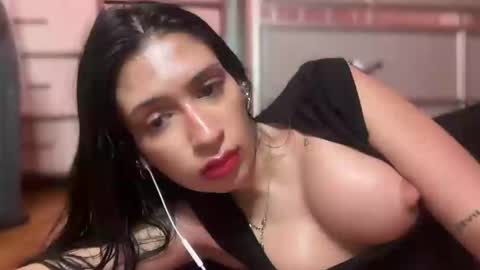 Snapshot of cherliecarmen chatting on January 18, 2025, 3:49 pm cherliecarmen online show from January 18, 2025, 3:49 pm