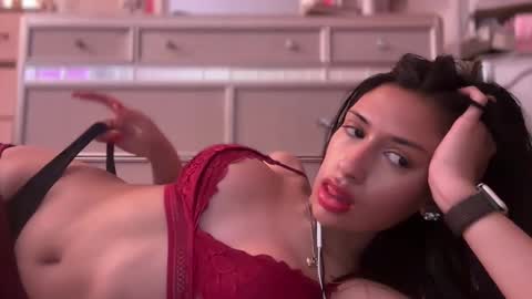 Snapshot of cherliecarmen chatting on February 9, 2025, 10:00 pm cherliecarmen online show from February 9, 2025, 10:00 pm