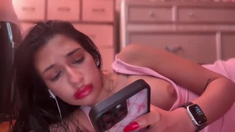 Snapshot of cherliecarmen chatting on February 17, 2025, 8:36 pm cherliecarmen online show from February 17, 2025, 8:36 pm