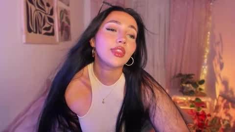 Snapshot of cherries_and_wine_ chatting on November 1, 2025, 9:28 pm cherries_and_wine_ online show from November 1, 2025, 9:28 pm