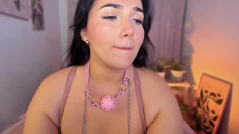 cherries_and_wine_ online show from February 9, 2026, 3:32 am