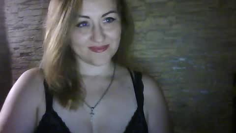 cherry04383 online show from July 13, 2026, 1:19 am
