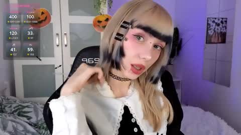 Snapshot of cherry_bitter chatting on October 31, 2025, 10:33 pm Cherry baby online show from October 31, 2025, 10:33 pm