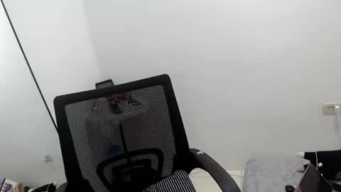 kris online show from October 7, 2025, 9:06 am