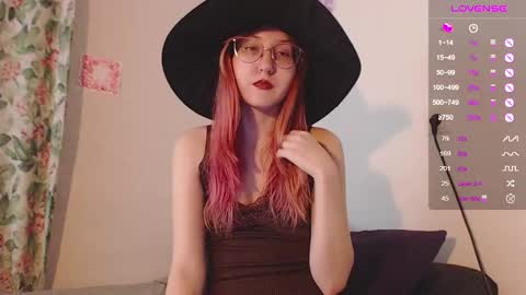 Cheryl online show from September 18, 2025, 3:03 pm