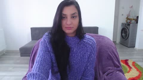 Sherry online show from February 3, 2025, 7:40 am