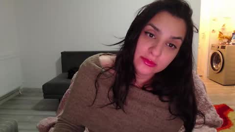 Sherry online show from March 6, 2025, 3:13 am