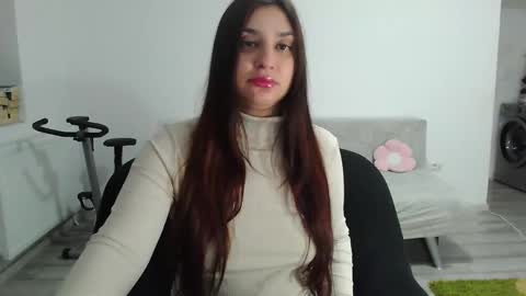 Snapshot of cherry_pie95 chatting on February 10, 2026, 3:10 am Sherry online show from February 10, 2026, 3:10 am