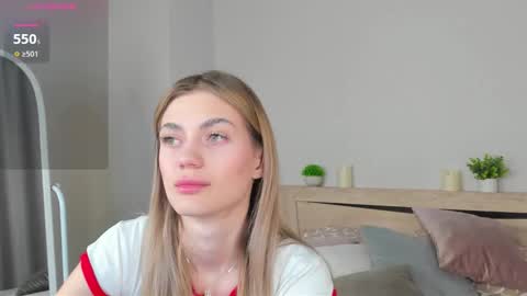 Snapshot of cherry_pr1ce chatting on February 11, 2026, 11:21 pm cherry_pr1ce online show from February 11, 2026, 11:21 pm