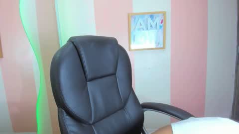 Cherry online show from February 3, 2026, 9:31 pm