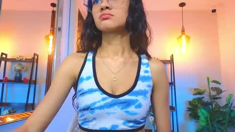 Snapshot of cherry_vixen_ chatting on April 17, 2026, 6:11 pm Sery online show from April 17, 2026, 6:11 pm