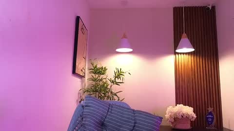 Snapshot of cherry_vixen_ chatting on May 22, 2026, 6:46 pm Sery online show from May 22, 2026, 6:46 pm