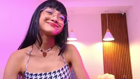 Snapshot of cherry_vixen_ chatting on May 28, 2026, 6:38 pm Sery online show from May 28, 2026, 6:38 pm