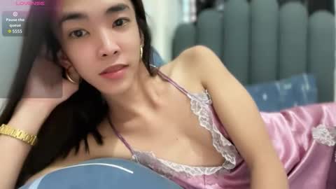 ashli online show from March 16, 2026, 2:17 am