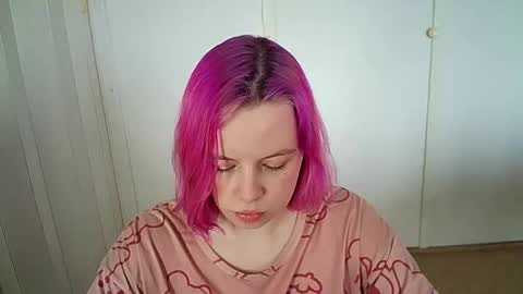 Snapshot of cherrybaby_0 chatting on March 7, 2026, 8:00 am cherrybaby_0 online show from March 7, 2026, 8:00 am