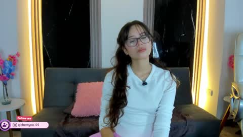 Snapshot of cherryblossom18_ chatting on May 6, 2026, 8:25 pm Cherry online show from May 6, 2026, 8:25 pm