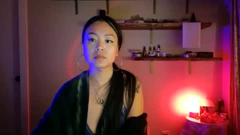 Snapshot of cherrycam777 chatting on October 15, 2025, 1:28 am Miss Cherry online show from October 15, 2025, 1:28 am