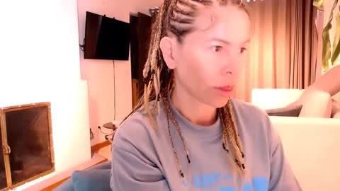 Anna online show from February 2, 2026, 1:10 pm