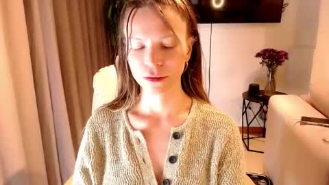 Snapshot of cherrycoloured chatting on March 7, 2026, 8:22 am Anna online show from March 7, 2026, 8:22 am