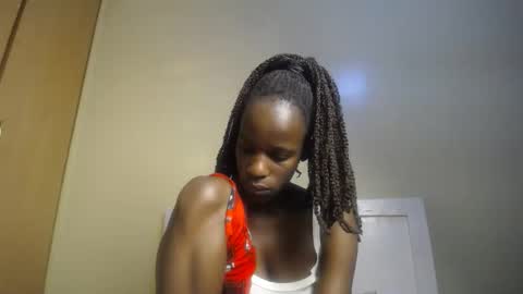 cherrycuddle2 online show from December 16, 2025, 3:22 am