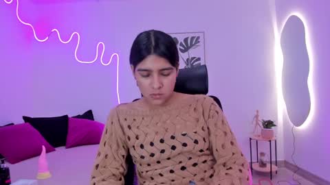 C H E R R Y online show from September 24, 2025, 11:46 am