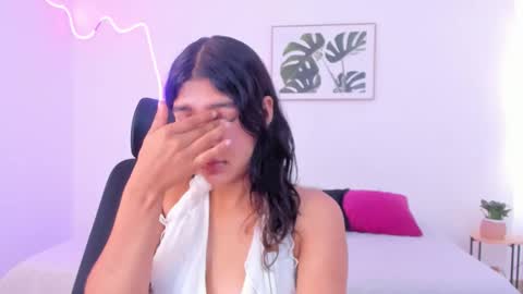 C H E R R Y online show from October 20, 2025, 12:05 pm