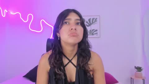 C H E R R Y online show from October 28, 2025, 11:36 am