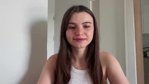 Lina online show from December 4, 2024, 5:16 am