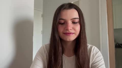 Lina online show from December 11, 2024, 6:25 am