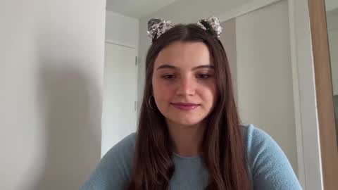 Lina online show from January 5, 2025, 4:47 am