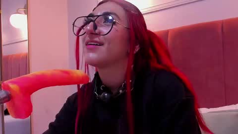 Cherry online show from September 10, 2025, 1:11 pm