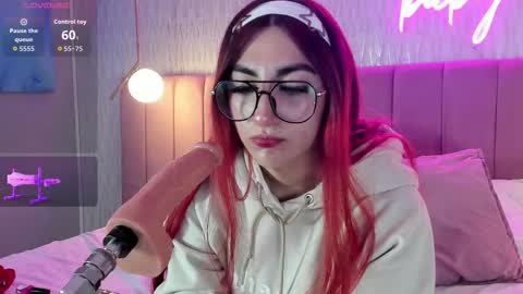 Cherry online show from October 25, 2025, 1:18 pm