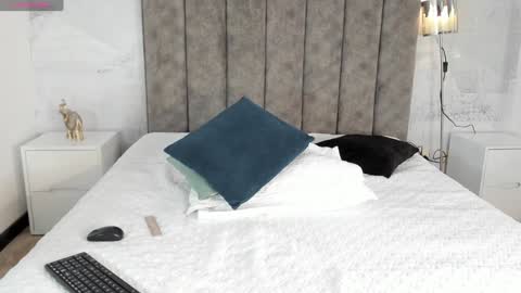 Cherry online show from December 2, 2024, 7:49 pm