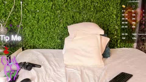 Cherry online show from February 14, 2025, 4:52 pm