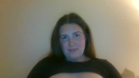 CherryJune online show from December 19, 2025, 12:06 am