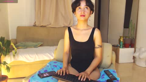 Cereza online show from December 15, 2024, 4:40 am