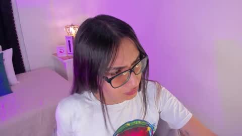 Cherry online show from October 18, 2025, 12:50 pm