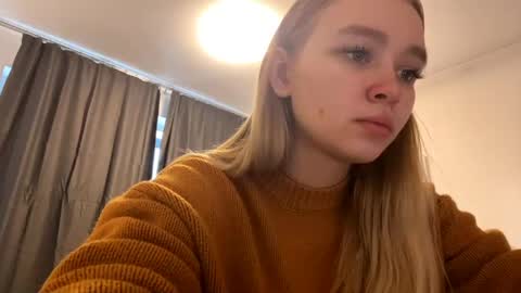Snapshot of cherryleija chatting on May 5, 2026, 7:05 am Lei online show from May 5, 2026, 7:05 am