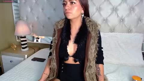 Snapshot of cherrylionn chatting on March 31, 2026, 2:35 am Cherry online show from March 31, 2026, 2:35 am