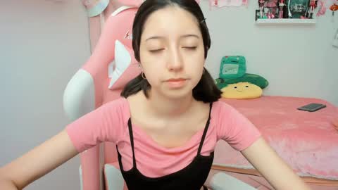 cherrycute666 online show from December 12, 2024, 8:53 pm